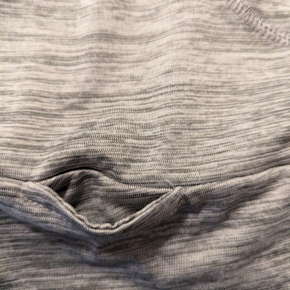 ✨3/$15✨ Series 8 Fitness Women's Turtle Neck Top - Picture 5 of 10